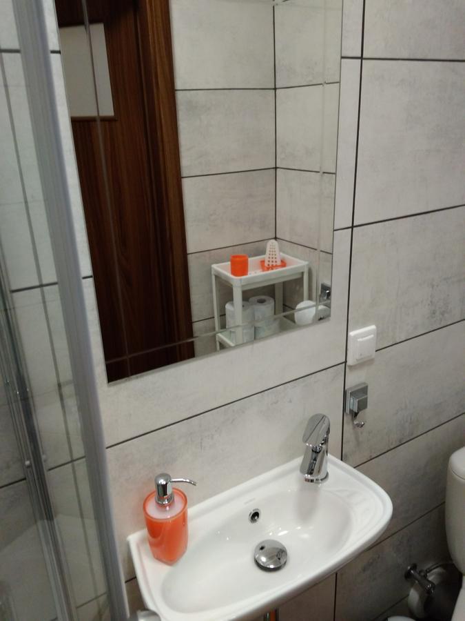 Wieckowskiego Apartment *